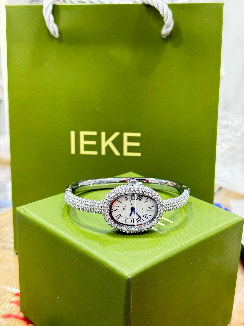 Montre IEKI